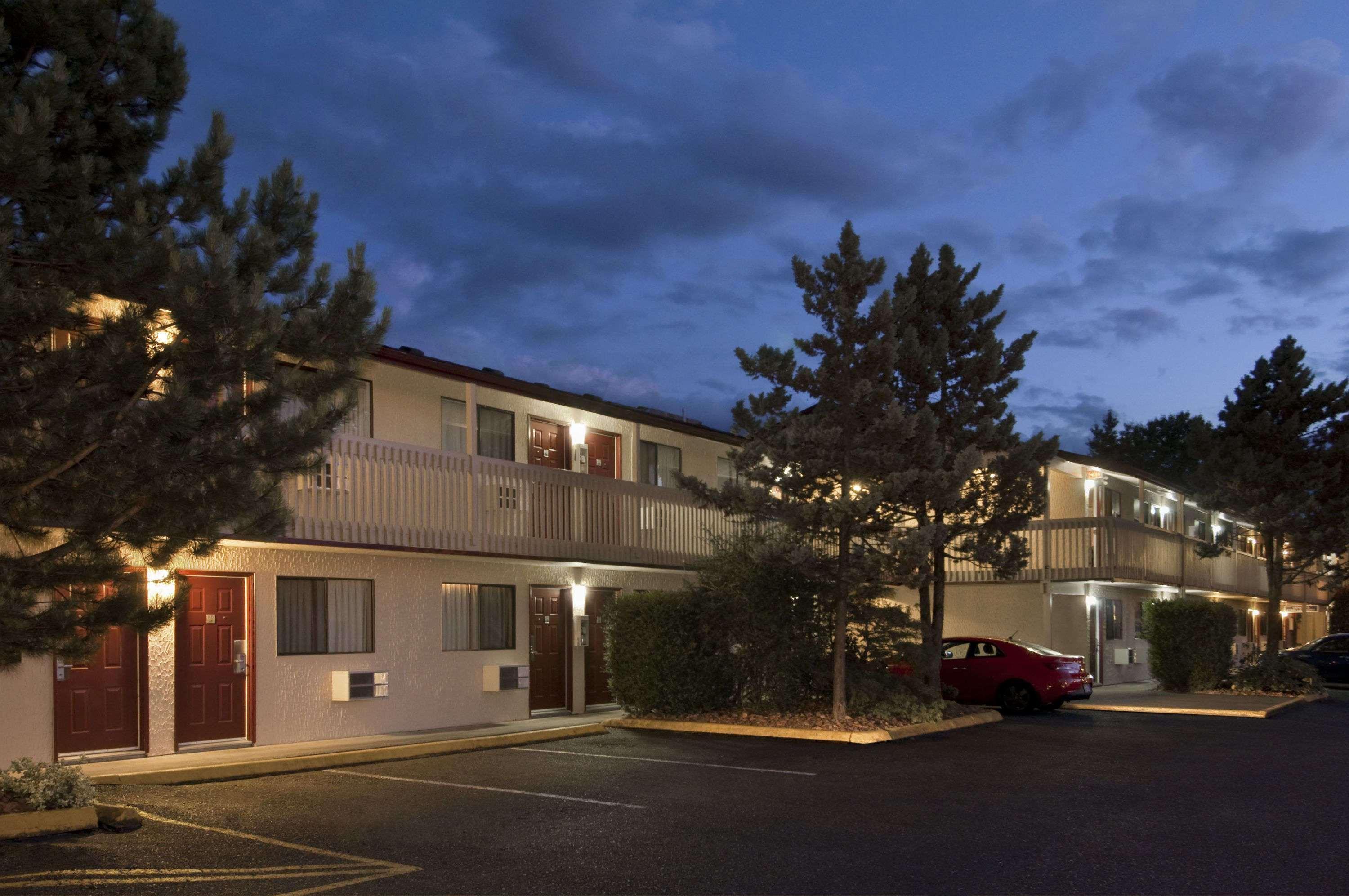Coast Courtenay Hotel Luaran gambar